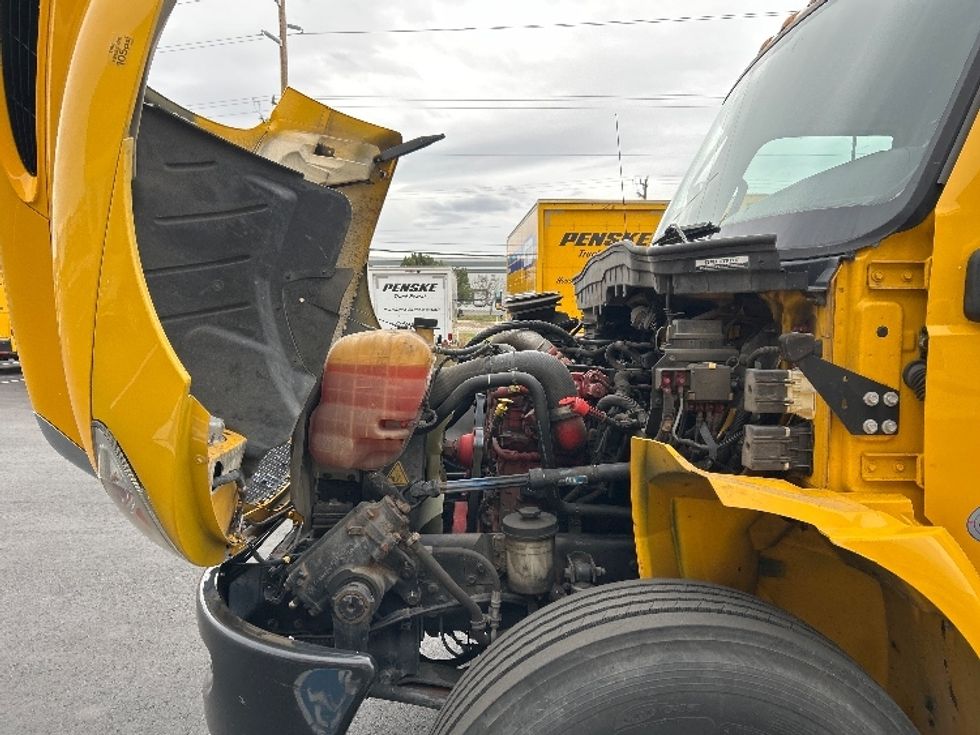 Medium Duty Box Truck-Light and Medium Duty Trucks-International-2021-MV607-Boise-ID-196,481\n\t\tmiles-$ 42,750 - Image 24