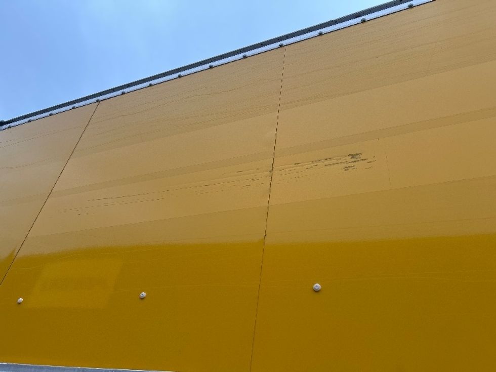 Medium Duty Box Truck-Light and Medium Duty Trucks-International-2021-MV607-Boise-ID-196,481\n\t\tmiles-$ 42,750 - Image 25