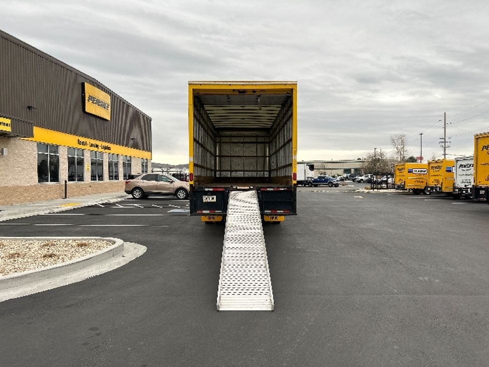 Medium Duty Box Truck-Light and Medium Duty Trucks-International-2021-MV607-Boise-ID-196,481\n\t\tmiles-$ 42,750 - Image 9