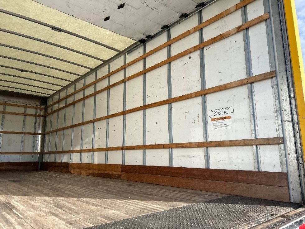 Medium Duty Box Truck-Light and Medium Duty Trucks-International-2021-MV607-Boise-ID-196,807\n\t\tmiles-$ 42,750 - Image 12