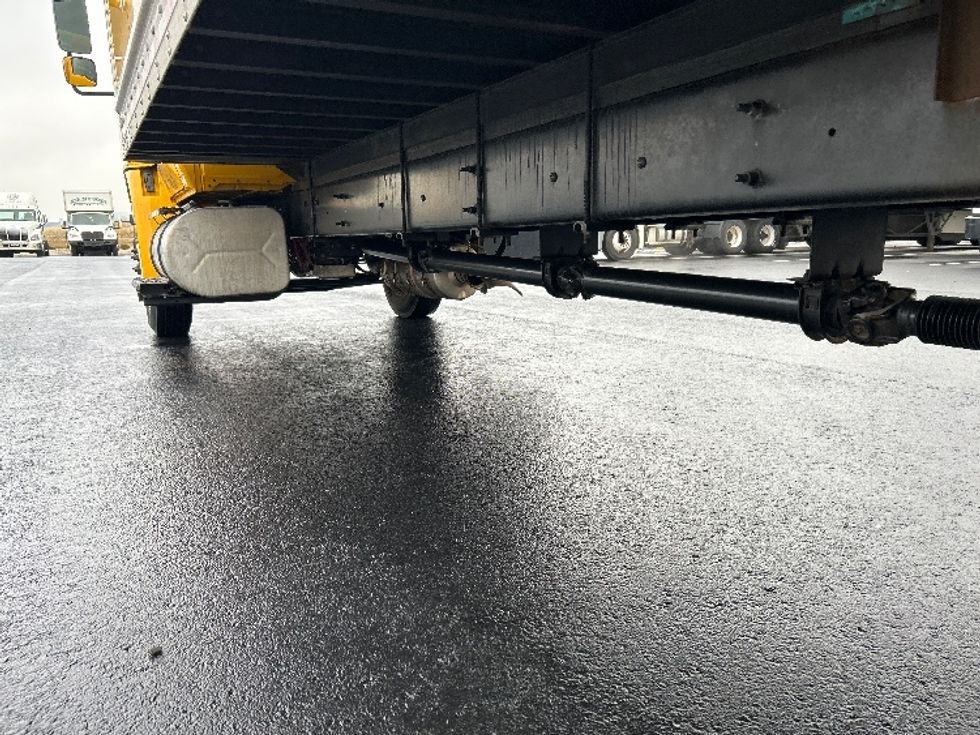 Medium Duty Box Truck-Light and Medium Duty Trucks-International-2021-MV607-Boise-ID-196,807\n\t\tmiles-$ 42,750 - Image 5