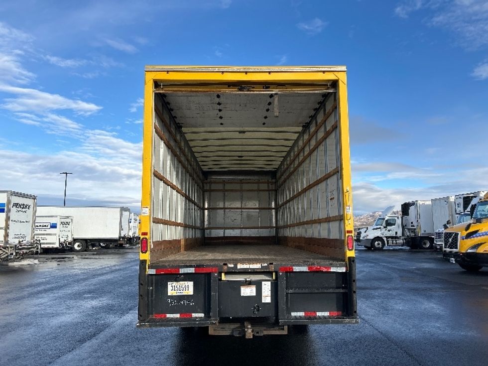 Medium Duty Box Truck-Light and Medium Duty Trucks-International-2021-MV607-Boise-ID-196,807\n\t\tmiles-$ 42,750 - Image 9