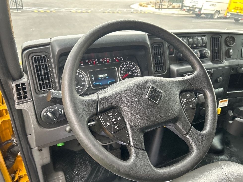 Medium Duty Box Truck-Light and Medium Duty Trucks-International-2021-MV607-Boise-ID-222,302\n\t\tmiles-$ 38,000 - Image 17