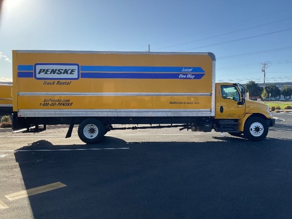 Medium Duty Box Truck-Light and Medium Duty Trucks-International-2021-MV607-Boise-ID-230,038\n\t\tmiles-$ 39,250 - Image 14