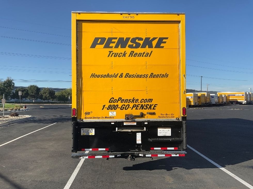 Medium Duty Box Truck-Light and Medium Duty Trucks-International-2021-MV607-Boise-ID-230,038\n\t\tmiles-$ 39,250 - Image 7