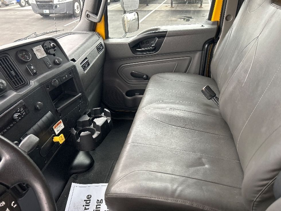 Medium Duty Box Truck-Light and Medium Duty Trucks-International-2021-MV607-Boise-ID-248,925\n\t\tmiles-$ 32,250 - Image 19
