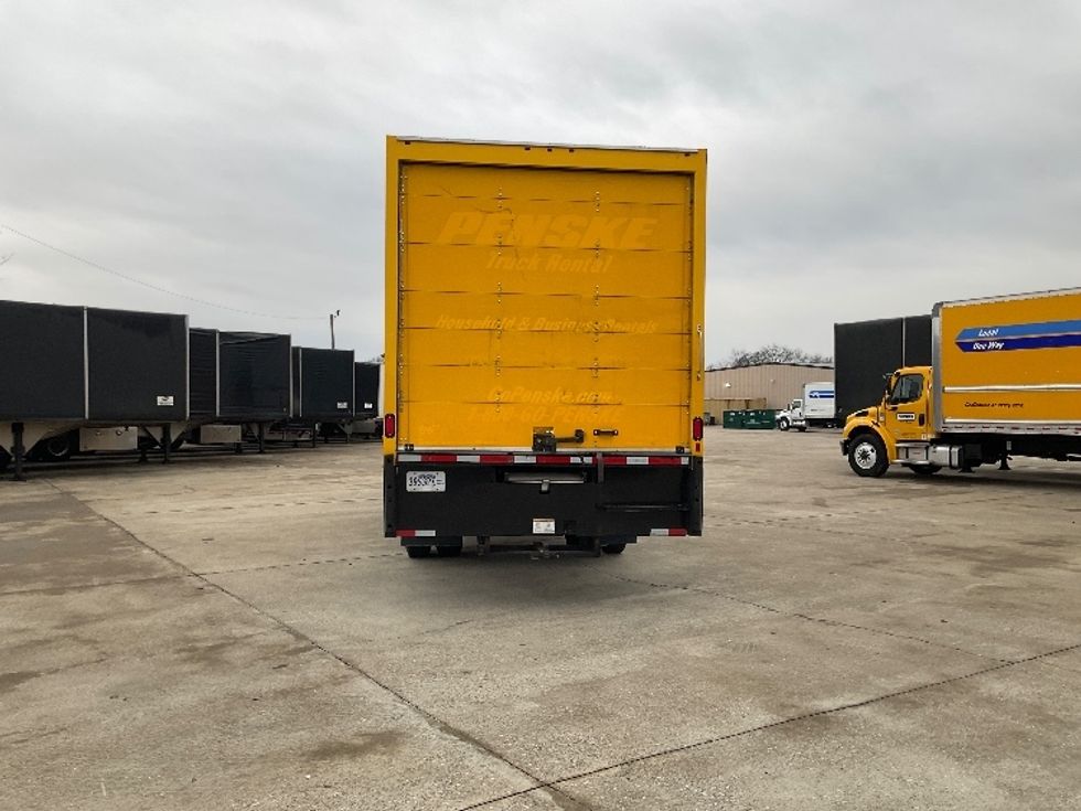 Medium Duty Box Truck-Light and Medium Duty Trucks-International-2021-MV607-Bowling Green-KY-218,594\n\t\tmiles-$ 39,500 - Image 7