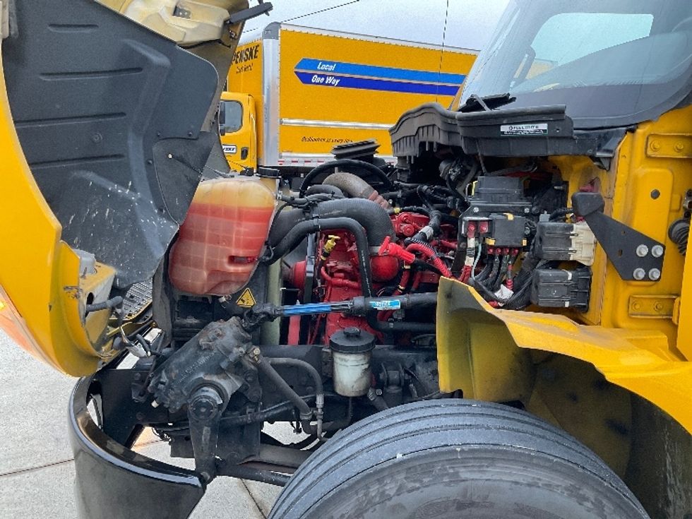 Medium Duty Box Truck-Light and Medium Duty Trucks-International-2021-MV607-Bowling Green-KY-218,594\n\t\tmiles-$ 39,500 - Image 24