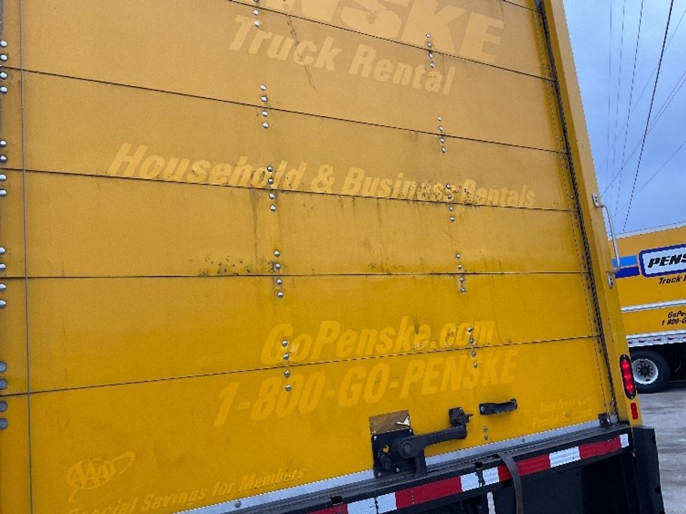 Medium Duty Box Truck-Light and Medium Duty Trucks-International-2021-MV607-Bowling Green-KY-218,594\n\t\tmiles-$ 39,500 - Image 28