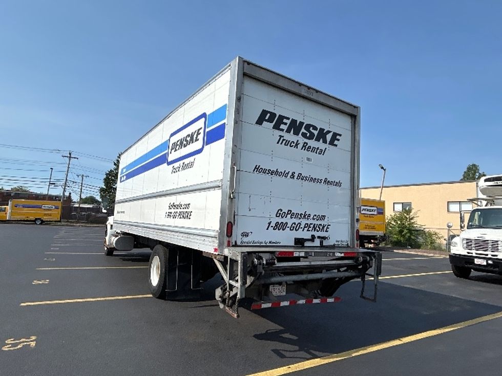 Medium Duty Box Truck-Light and Medium Duty Trucks-International-2021-MV607-Braintree-MA-191,804\n\t\tmiles-$ 53,750 - Image 6