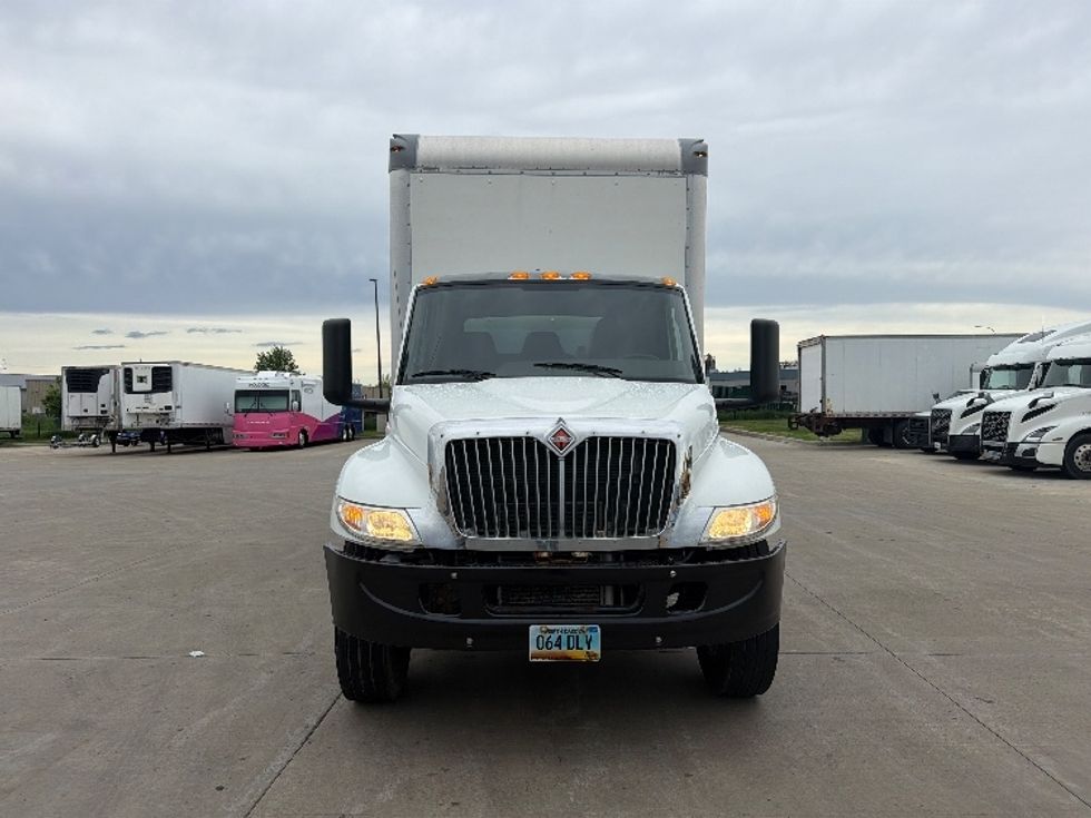Medium Duty Box Truck-Light and Medium Duty Trucks-International-2021-MV607-Brooklyn Park-MN-150,783\n\t\tmiles-$ 50,500 - Image 2