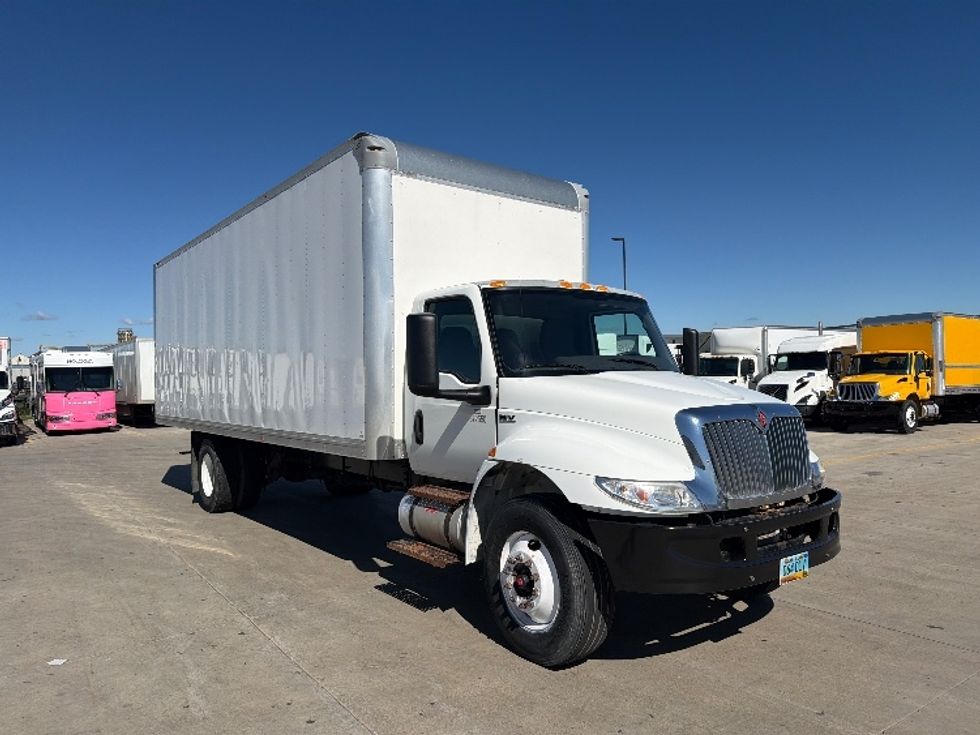 Medium Duty Box Truck-Light and Medium Duty Trucks-International-2021-MV607-Brooklyn Park-MN-150,783\n\t\tmiles-$ 50,500 - Image 1