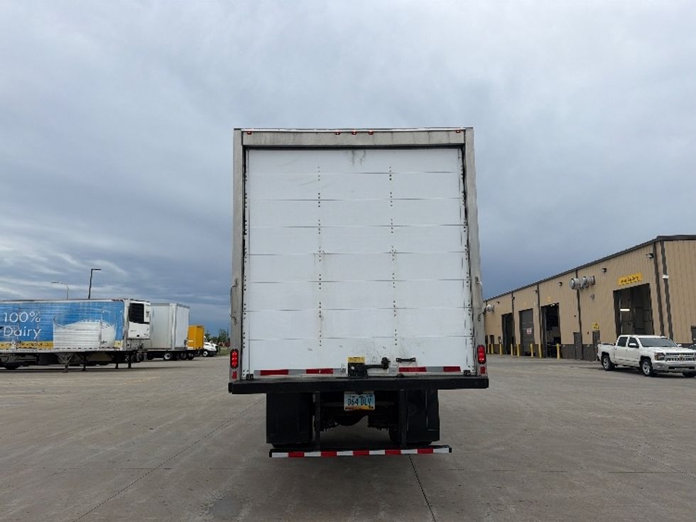 Medium Duty Box Truck-Light and Medium Duty Trucks-International-2021-MV607-Brooklyn Park-MN-150,783\n\t\tmiles-$ 50,500 - Image 7