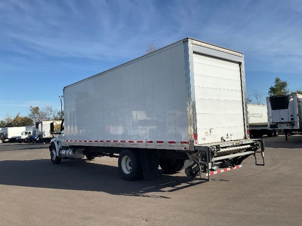 Medium Duty Box Truck-Light and Medium Duty Trucks-International-2021-MV607-Brooklyn Park-MN-160,976\n\t\tmiles-$ 56,250 - Image 6