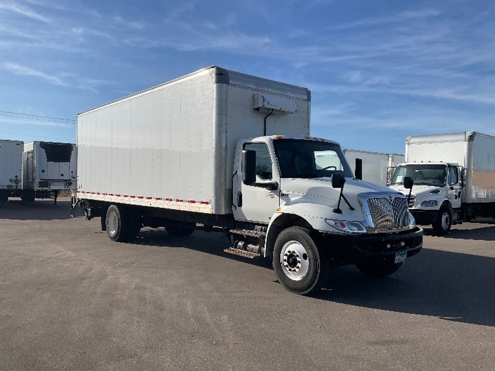 Medium Duty Box Truck-Light and Medium Duty Trucks-International-2021-MV607-Brooklyn Park-MN-160,976\n\t\tmiles-$ 56,250 - Image 1