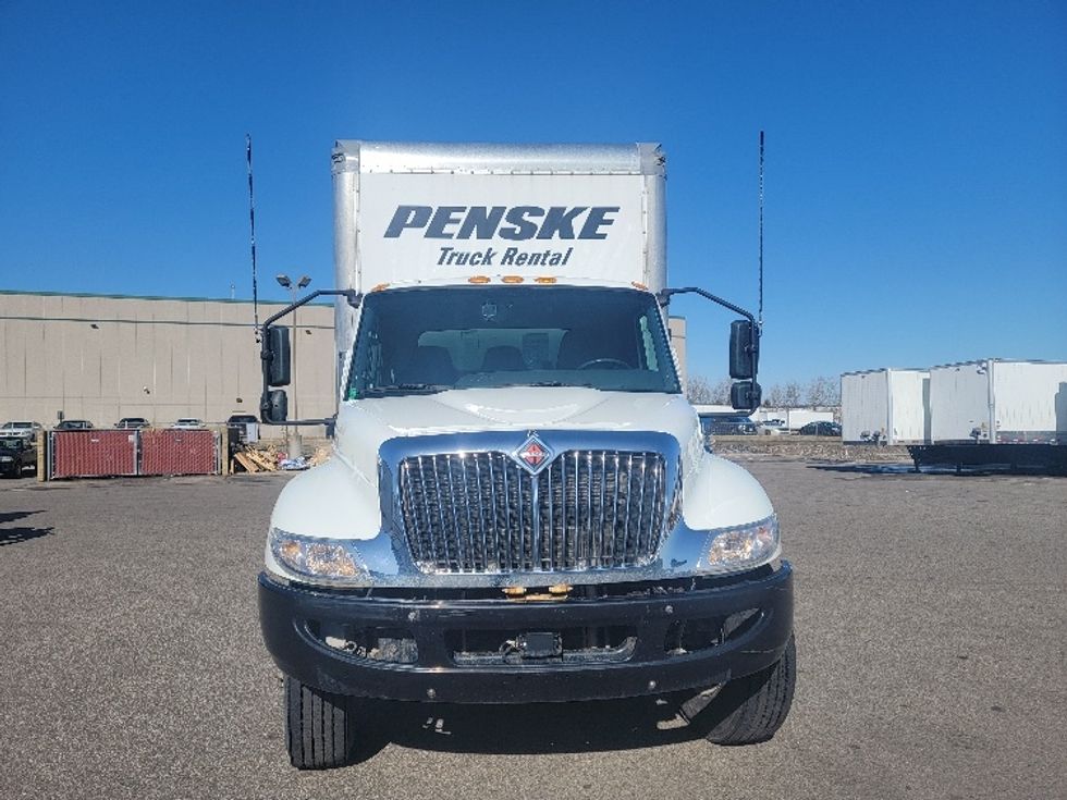 Medium Duty Box Truck-Light and Medium Duty Trucks-International-2021-MV607-Brooklyn Park-MN-161,696\n\t\tmiles-$ 57,750 - Image 2
