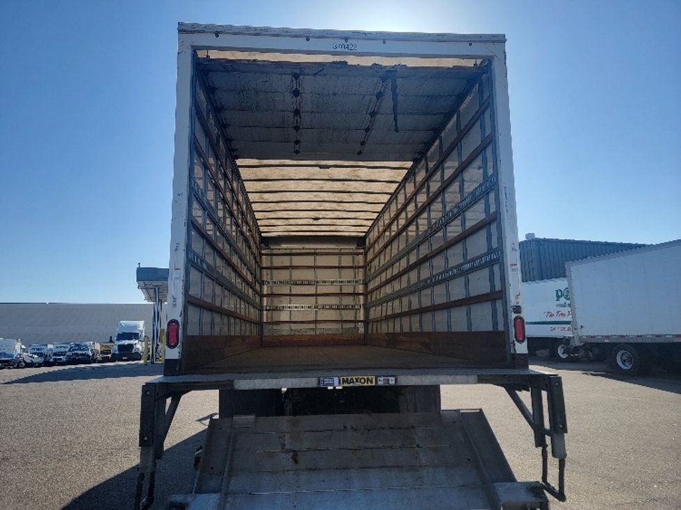 Medium Duty Box Truck-Light and Medium Duty Trucks-International-2021-MV607-Brooklyn Park-MN-161,696\n\t\tmiles-$ 57,750 - Image 8