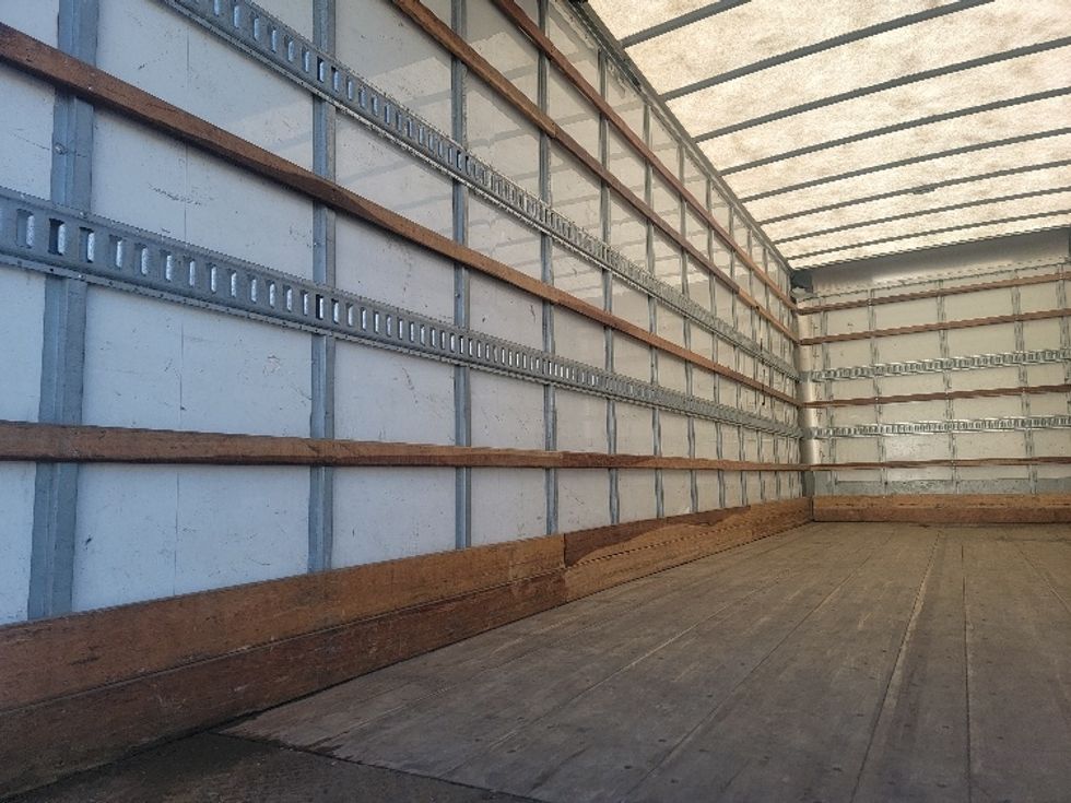 Medium Duty Box Truck-Light and Medium Duty Trucks-International-2021-MV607-Brooklyn Park-MN-161,696\n\t\tmiles-$ 57,750 - Image 11