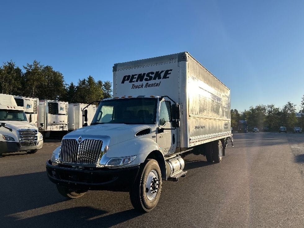 Medium Duty Box Truck-Light and Medium Duty Trucks-International-2021-MV607-Brooklyn Park-MN-214,959\n\t\tmiles-$ 46,250 - Image 3