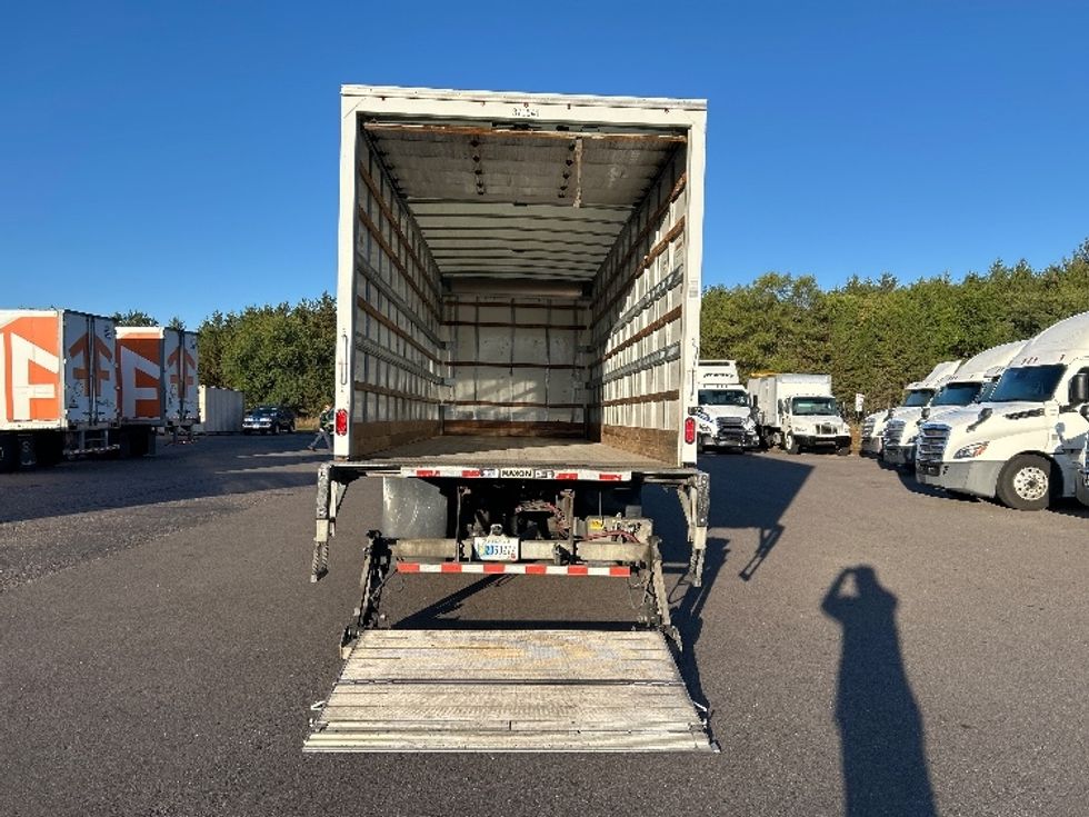Medium Duty Box Truck-Light and Medium Duty Trucks-International-2021-MV607-Brooklyn Park-MN-214,959\n\t\tmiles-$ 46,250 - Image 9