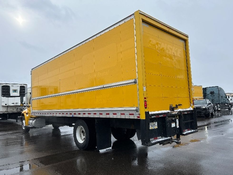 Medium Duty Box Truck-Light and Medium Duty Trucks-International-2021-MV607-Brooklyn Park-MN-217,793\n\t\tmiles-$ 37,750 - Image 6