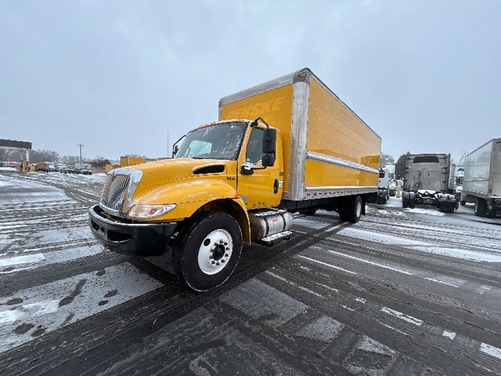 Medium Duty Box Truck-Light and Medium Duty Trucks-International-2021-MV607-Brooklyn Park-MN-228,668\n\t\tmiles-$ 36,250 - Image 3
