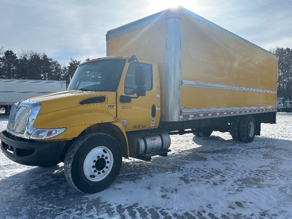 Medium Duty Box Truck-Light and Medium Duty Trucks-International-2021-MV607-Brooklyn Park-MN-241,658\n\t\tmiles-$ 33,500 - Image 3
