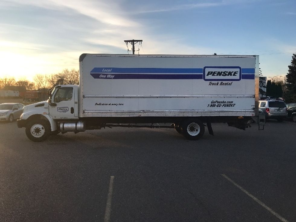 Medium Duty Box Truck-Light and Medium Duty Trucks-International-2021-MV607-Brooklyn Park-MN-278,703\n\t\tmiles-$ 35,750 - Image 4