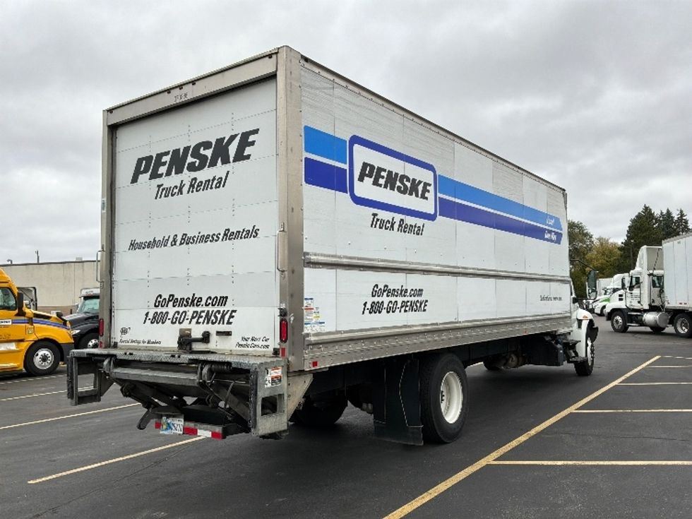 Medium Duty Box Truck-Light and Medium Duty Trucks-International-2021-MV607-Brooklyn Park-MN-285,060\n\t\tmiles-$ 42,500 - Image 13