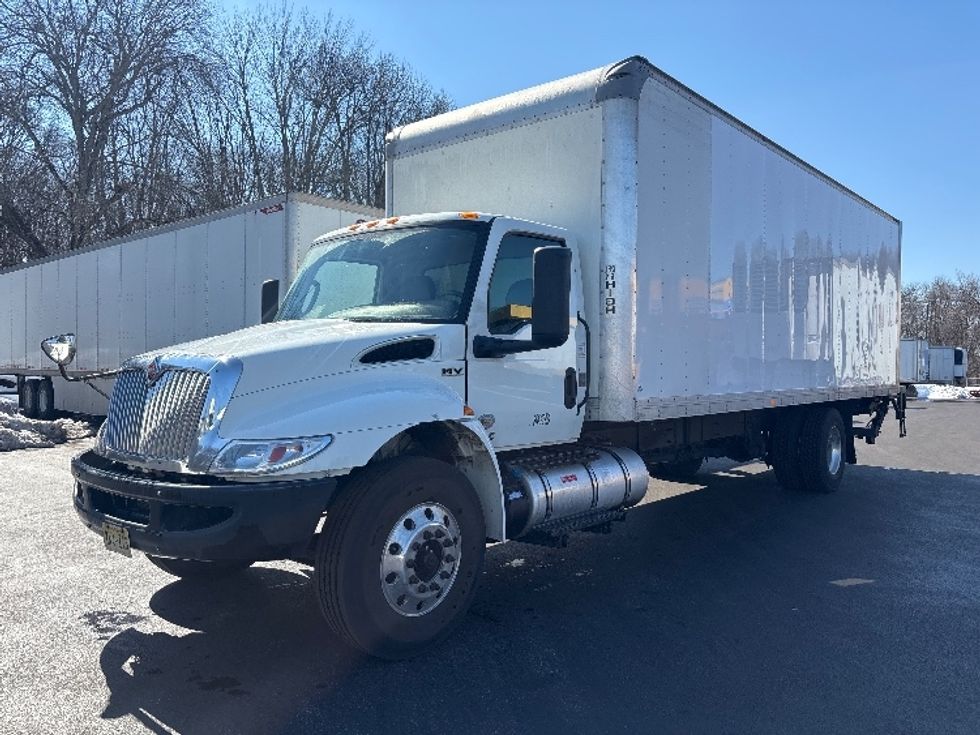Medium Duty Box Truck-Light and Medium Duty Trucks-International-2021-MV607-Burlington-NJ-261,827\n\t\tmiles-$ 33,750 - Image 3