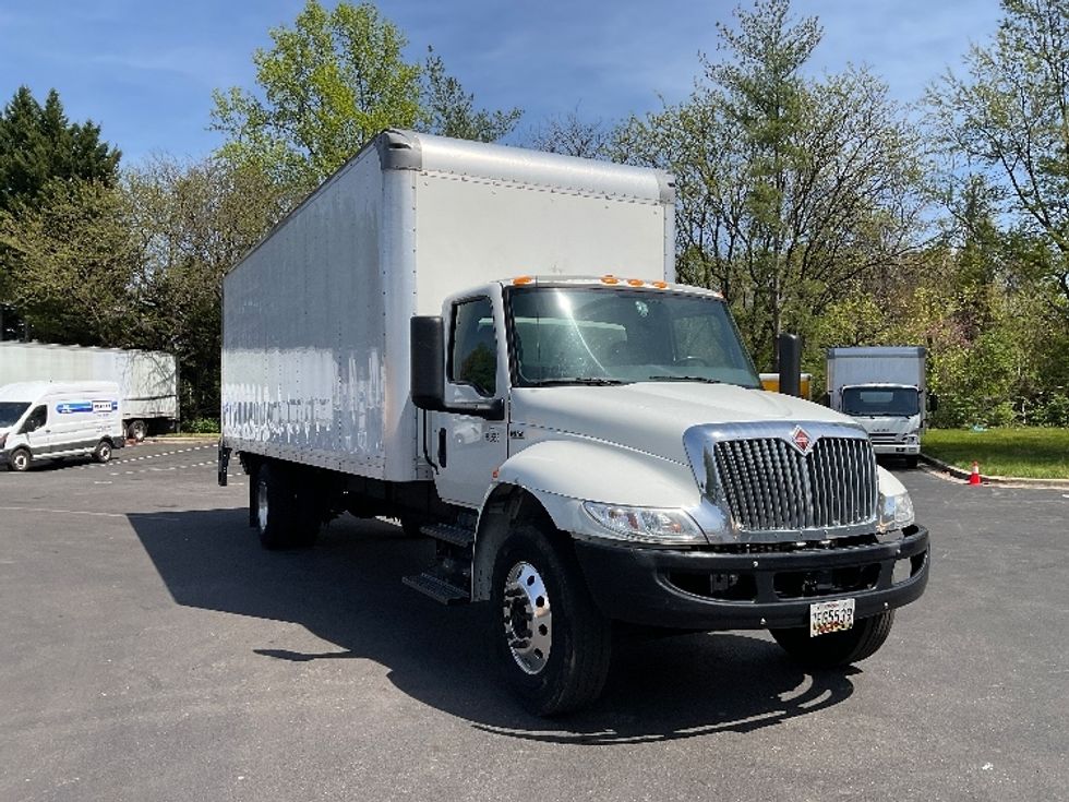 Medium Duty Box Truck-Light and Medium Duty Trucks-International-2021-MV607-Capitol Heights-MD-105,998\n\t\tmiles-$ 64,000 - Image 1