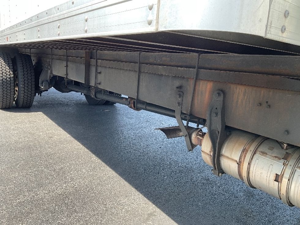 Medium Duty Box Truck-Light and Medium Duty Trucks-International-2021-MV607-Capitol Heights-MD-105,998\n\t\tmiles-$ 64,000 - Image 14
