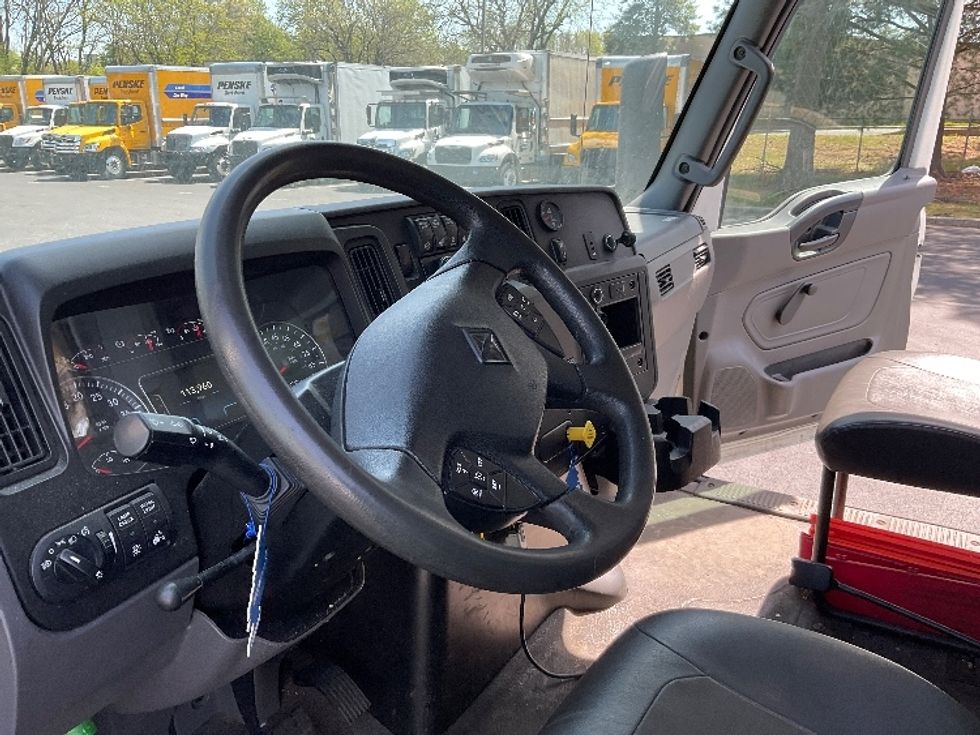 Medium Duty Box Truck-Light and Medium Duty Trucks-International-2021-MV607-Capitol Heights-MD-105,998\n\t\tmiles-$ 64,000 - Image 17
