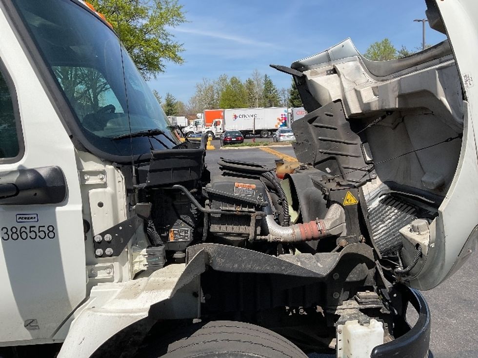 Medium Duty Box Truck-Light and Medium Duty Trucks-International-2021-MV607-Capitol Heights-MD-105,998\n\t\tmiles-$ 64,000 - Image 23