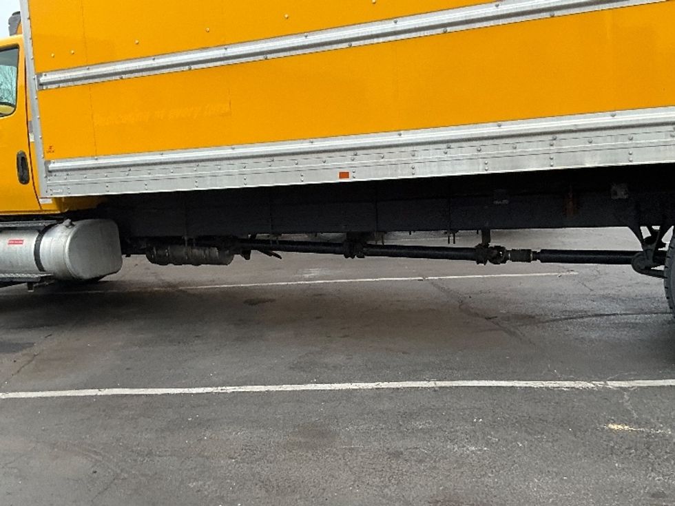 Medium Duty Box Truck-Light and Medium Duty Trucks-International-2021-MV607-Capitol Heights-MD-204,105\n\t\tmiles-$ 40,000 - Image 5