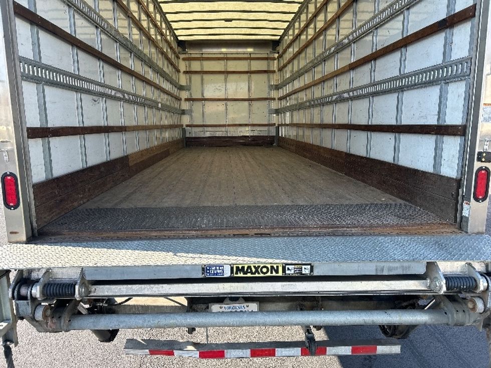 Medium Duty Box Truck-Light and Medium Duty Trucks-International-2021-MV607-Capitol Heights-MD-249,604\n\t\tmiles-$ 40,000 - Image 10