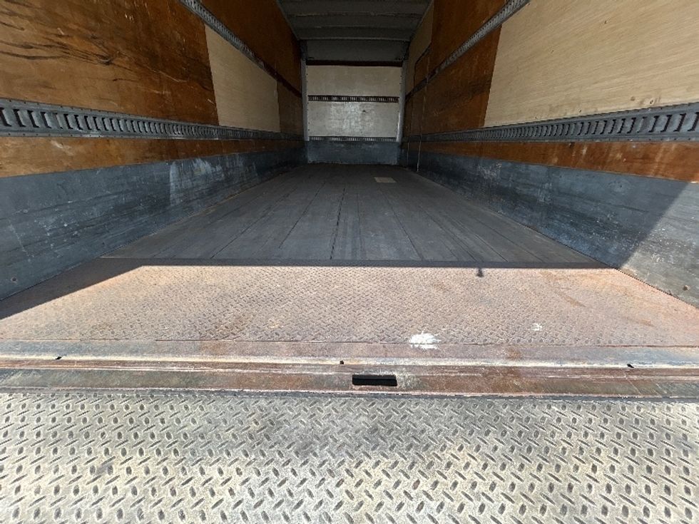 Medium Duty Box Truck-Light and Medium Duty Trucks-International-2021-MV607-Carrollton-TX-174,656\n\t\tmiles-$ 56,500 - Image 10