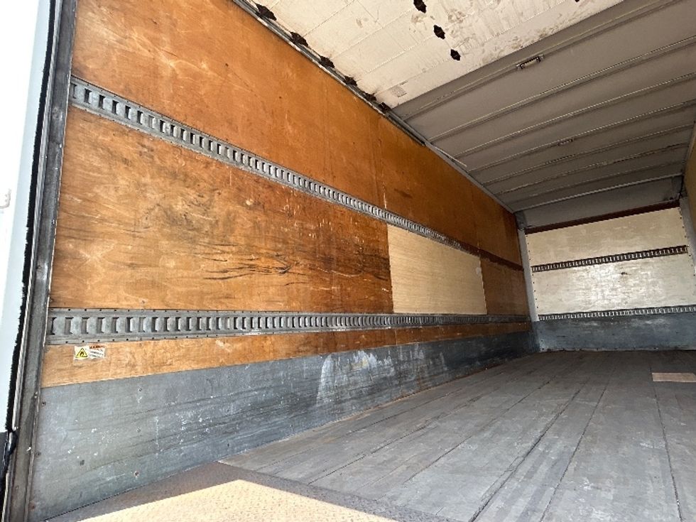 Medium Duty Box Truck-Light and Medium Duty Trucks-International-2021-MV607-Carrollton-TX-174,656\n\t\tmiles-$ 56,500 - Image 11