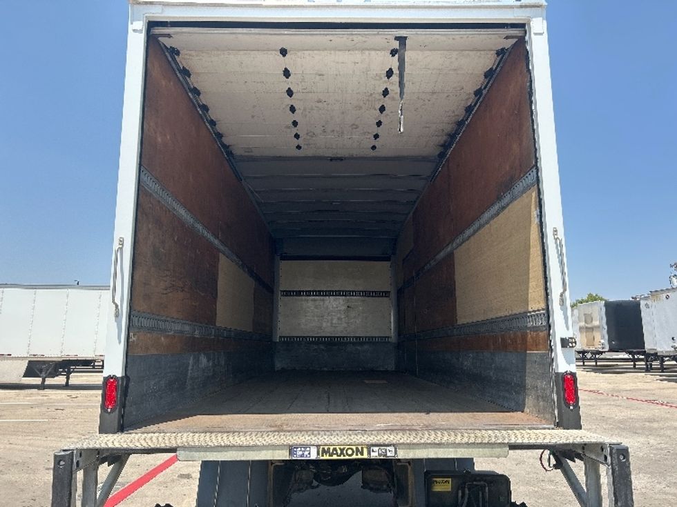 Medium Duty Box Truck-Light and Medium Duty Trucks-International-2021-MV607-Carrollton-TX-174,656\n\t\tmiles-$ 56,500 - Image 8