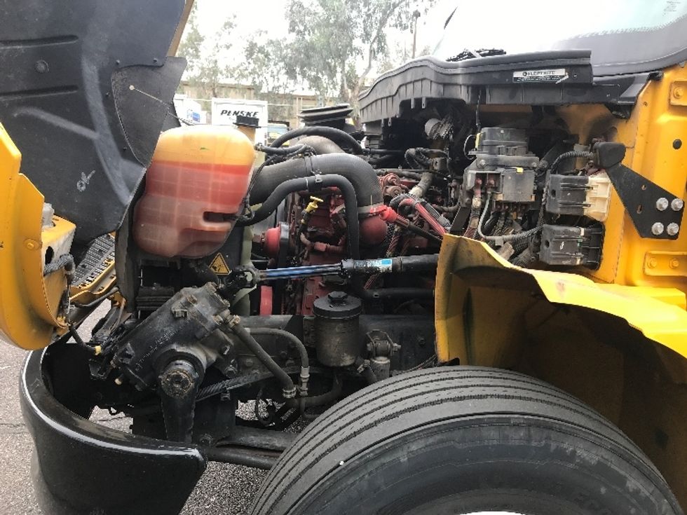 Medium Duty Box Truck-Light and Medium Duty Trucks-International-2021-MV607-Chandler-AZ-131,751\n\t\tmiles-$ 45,750 - Image 23