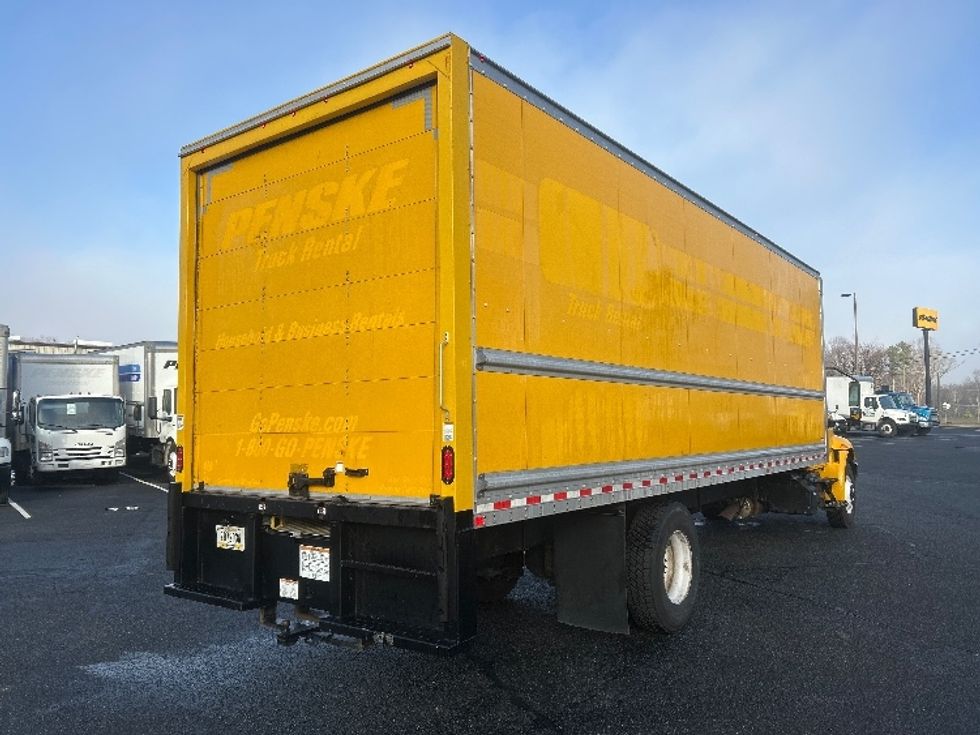 Medium Duty Box Truck-Light and Medium Duty Trucks-International-2021-MV607-Charlotte-NC-179,790\n\t\tmiles-$ 46,500 - Image 13