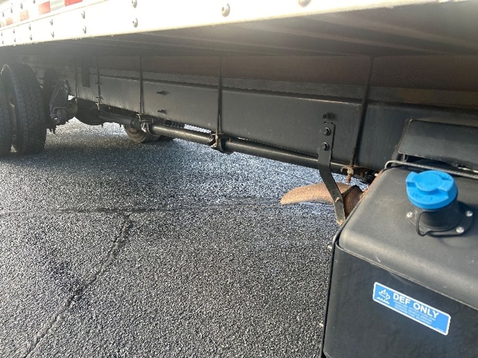 Medium Duty Box Truck-Light and Medium Duty Trucks-International-2021-MV607-Charlotte-NC-179,790\n\t\tmiles-$ 46,500 - Image 14