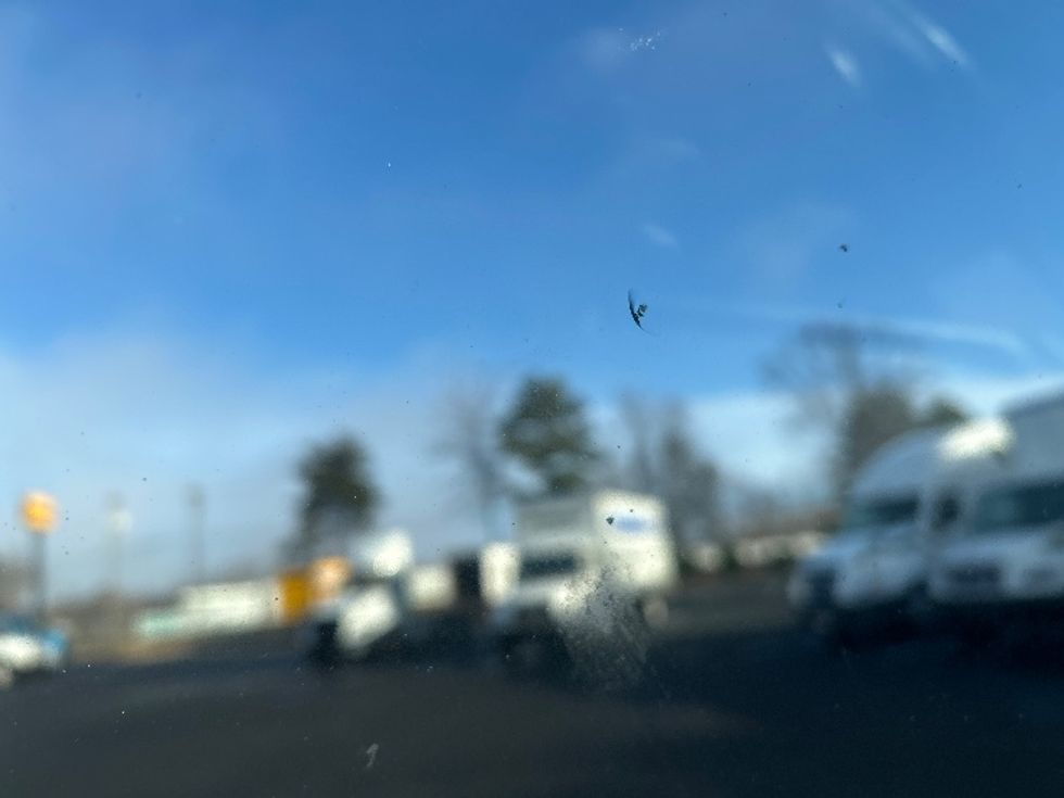 Medium Duty Box Truck-Light and Medium Duty Trucks-International-2021-MV607-Charlotte-NC-179,790\n\t\tmiles-$ 46,500 - Image 24