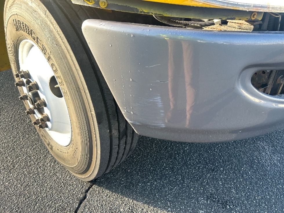 Medium Duty Box Truck-Light and Medium Duty Trucks-International-2021-MV607-Charlotte-NC-179,790\n\t\tmiles-$ 46,500 - Image 25