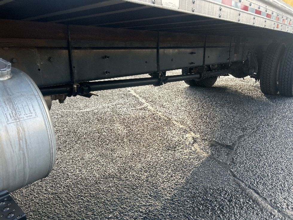 Medium Duty Box Truck-Light and Medium Duty Trucks-International-2021-MV607-Charlotte-NC-179,790\n\t\tmiles-$ 46,500 - Image 5