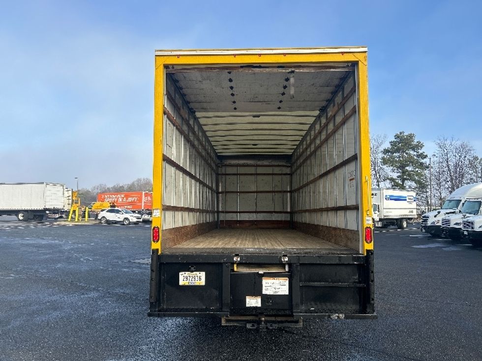 Medium Duty Box Truck-Light and Medium Duty Trucks-International-2021-MV607-Charlotte-NC-179,790\n\t\tmiles-$ 46,500 - Image 8