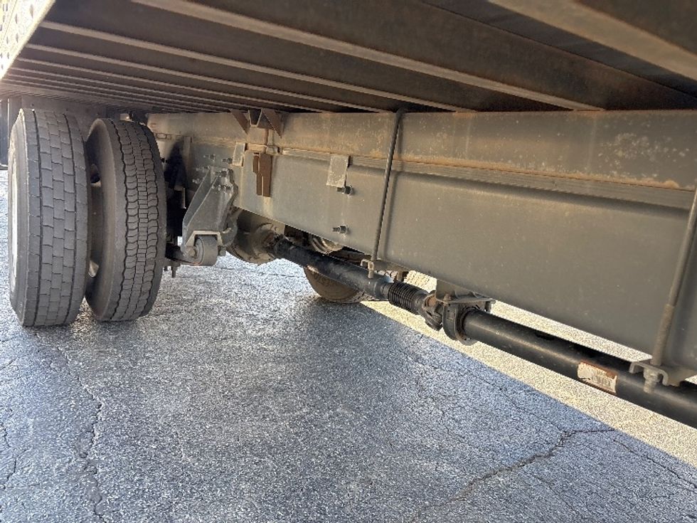 Medium Duty Box Truck-Light and Medium Duty Trucks-International-2021-MV607-Charlotte-NC-189,116\n\t\tmiles-$ 45,000 - Image 13