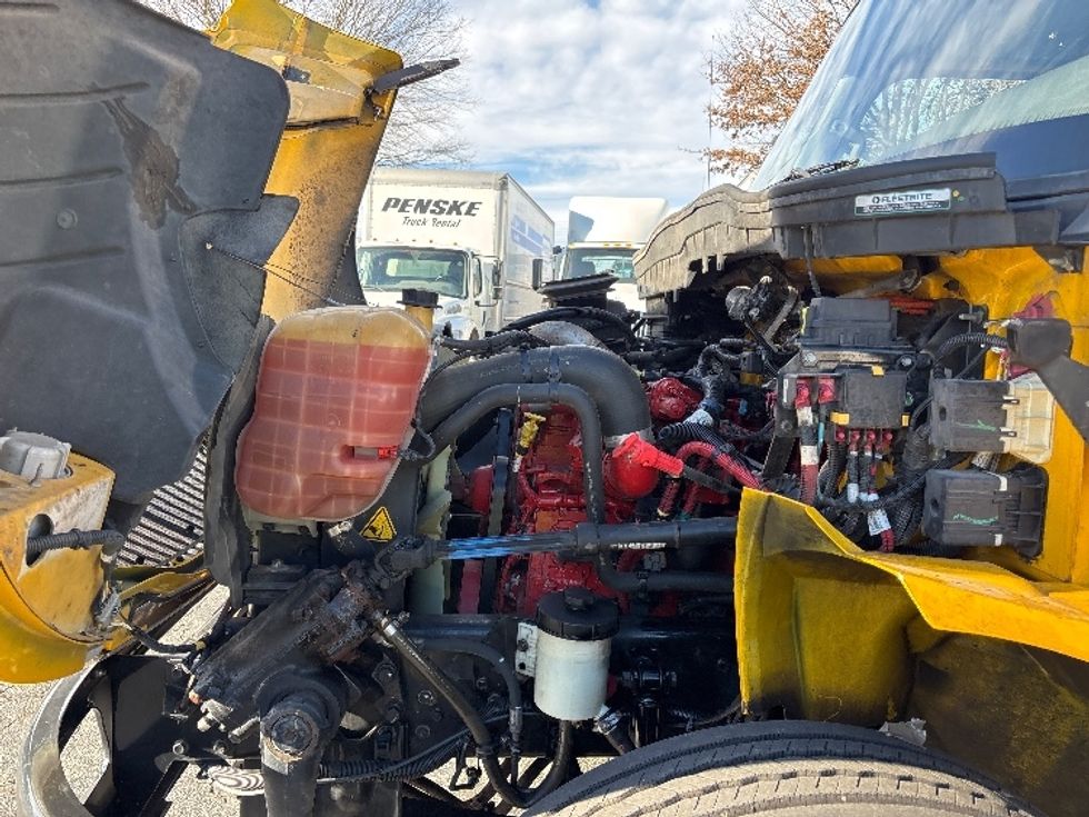 Medium Duty Box Truck-Light and Medium Duty Trucks-International-2021-MV607-Charlotte-NC-189,116\n\t\tmiles-$ 45,000 - Image 23