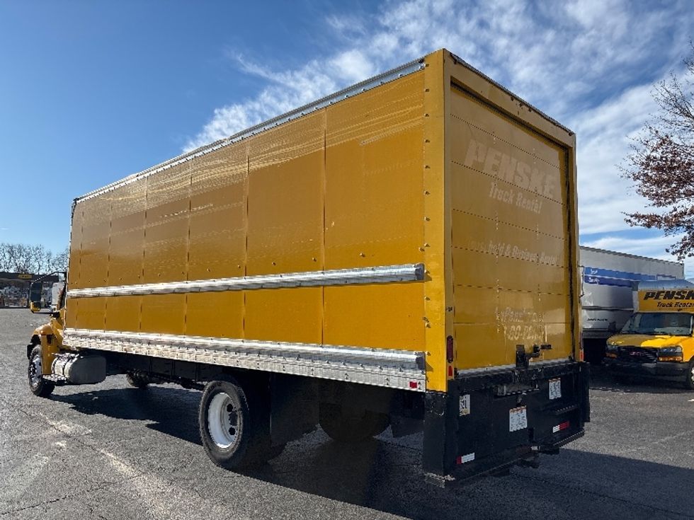 Medium Duty Box Truck-Light and Medium Duty Trucks-International-2021-MV607-Charlotte-NC-189,116\n\t\tmiles-$ 45,000 - Image 6