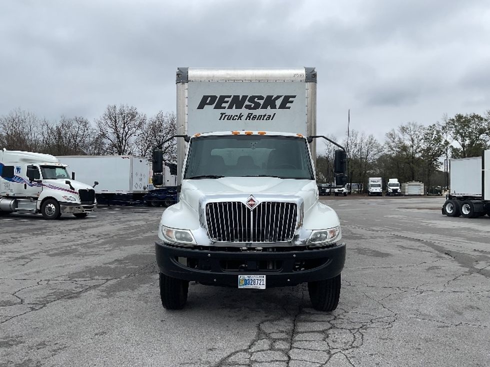 Medium Duty Box Truck-Light and Medium Duty Trucks-International-2021-MV607-Chattanooga-TN-191,768\n\t\tmiles-$ 56,750 - Image 2